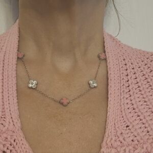 Clover Necklace - Pink Silver Toned